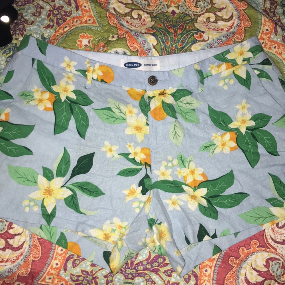 Old navy floral linen shorts size 12
